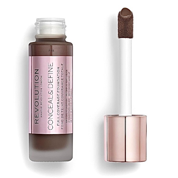 Makeup Revolution Conceal and Define Radiance Foundation F18 - Picture 3 of 6